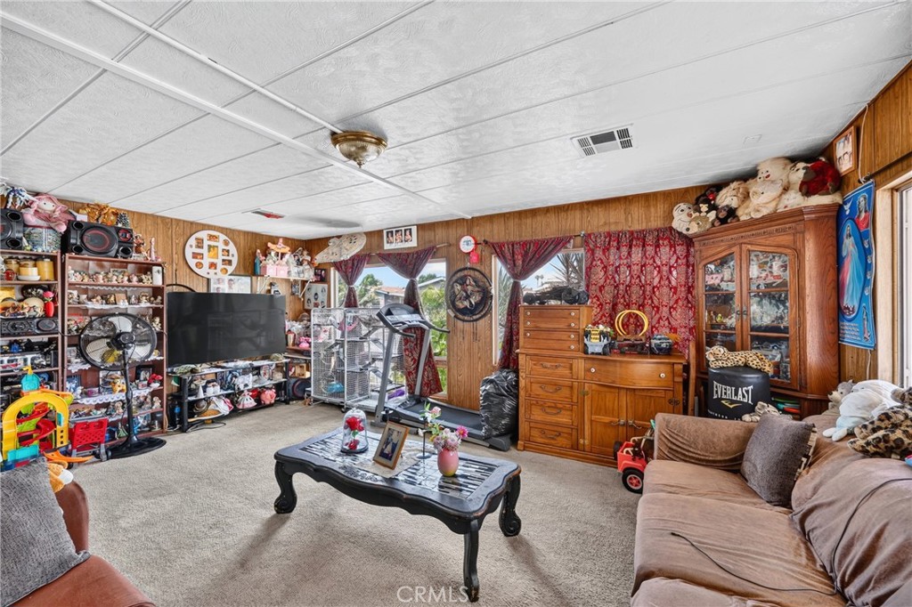 12700 Elliott 206 Property Photo 20