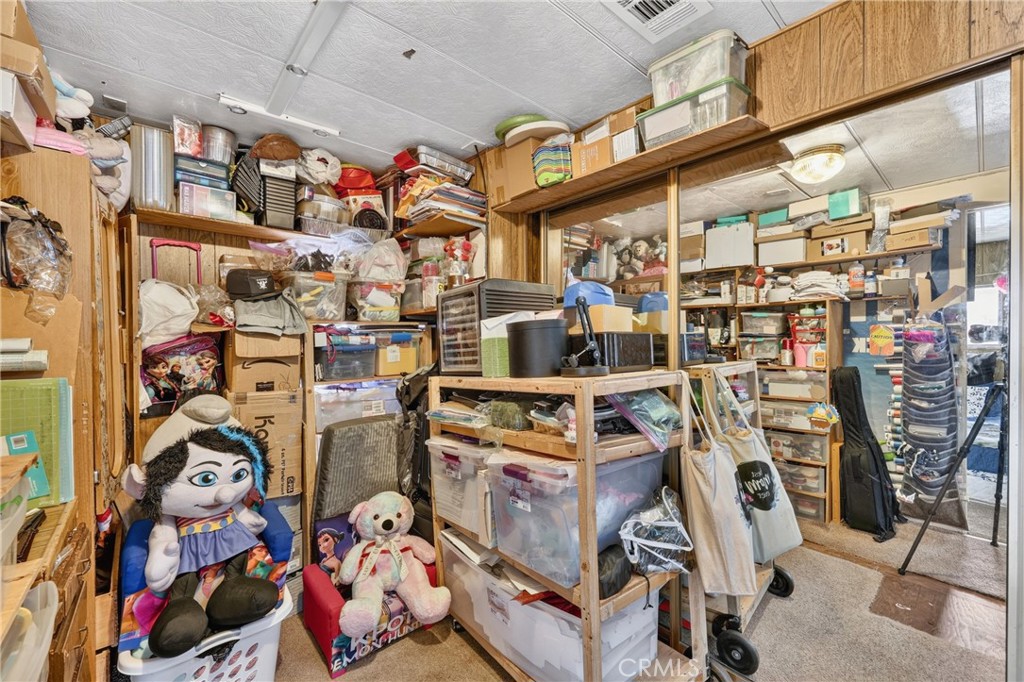 12700 Elliott 206 Property Photo 25
