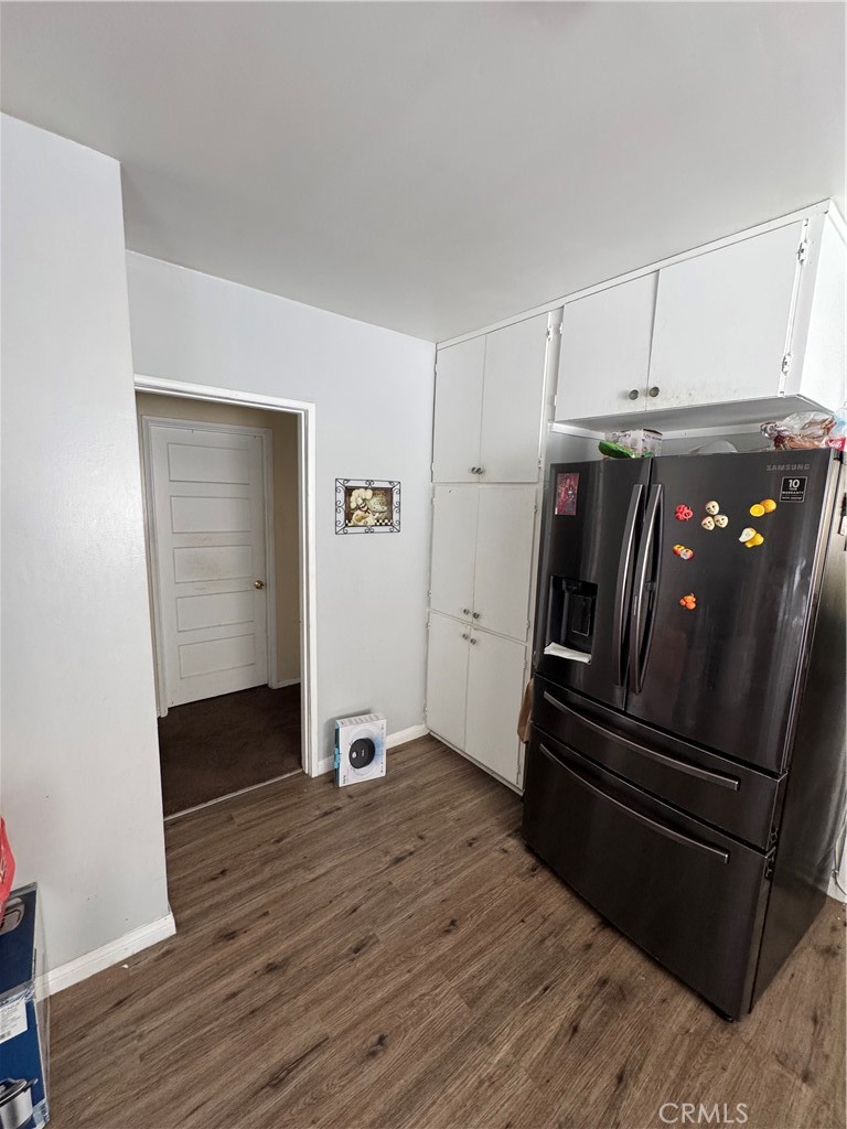 3449 W 59th Property Photo 4