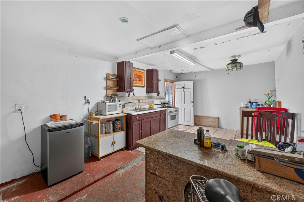 4123 Chevy Chase Drive Property Photo 45