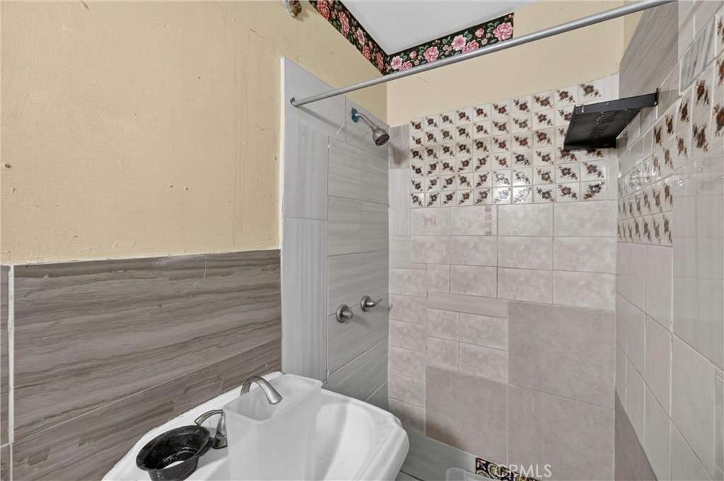 4123 Chevy Chase Drive Property Photo 55