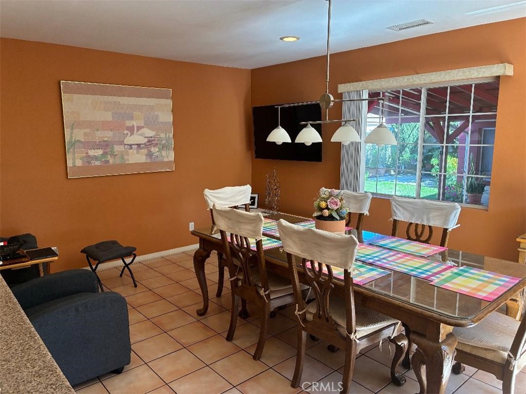 11658 Mitla Avenue Property Photo 2