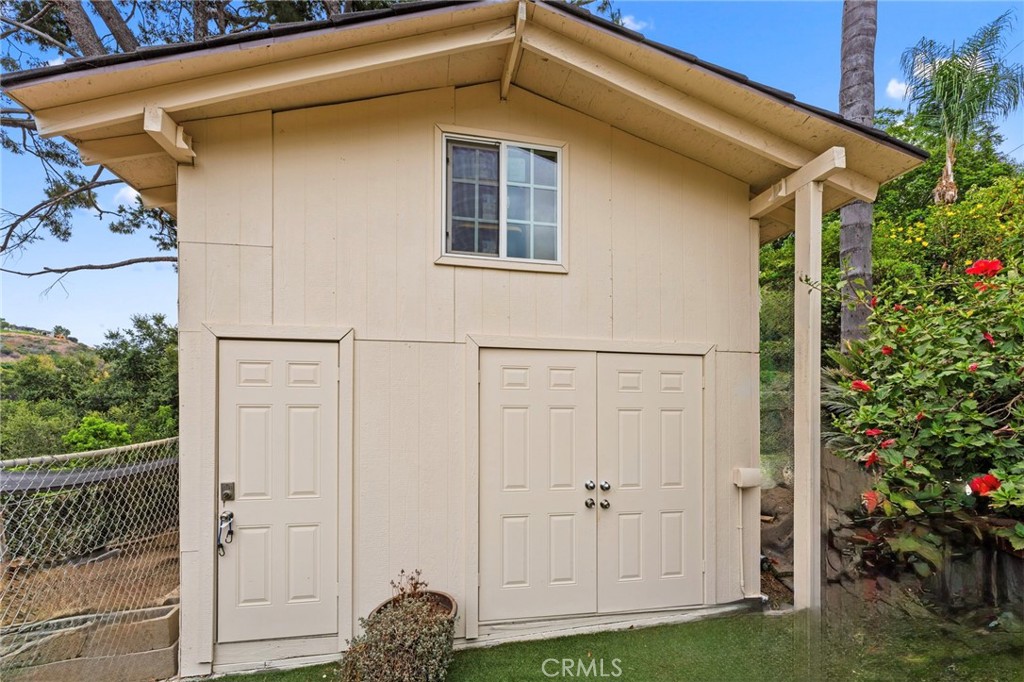 1916 Tumin Road Property Photo 58