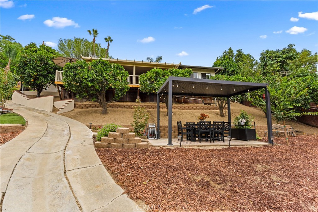 1916 Tumin Road Property Photo 65
