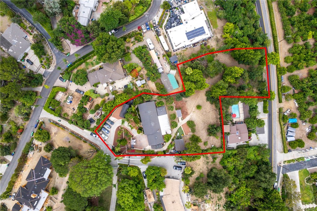 1916 Tumin Road Property Photo 69