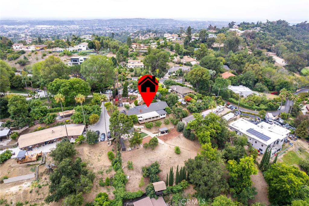 1916 Tumin Road Property Photo 73
