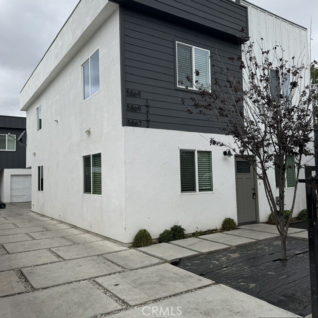 5867 Towne Property Photo 1