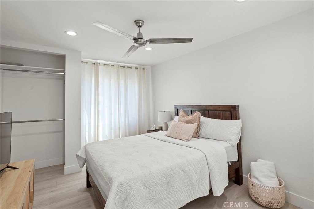 1854 Rainbow Terrace Property Photo 9