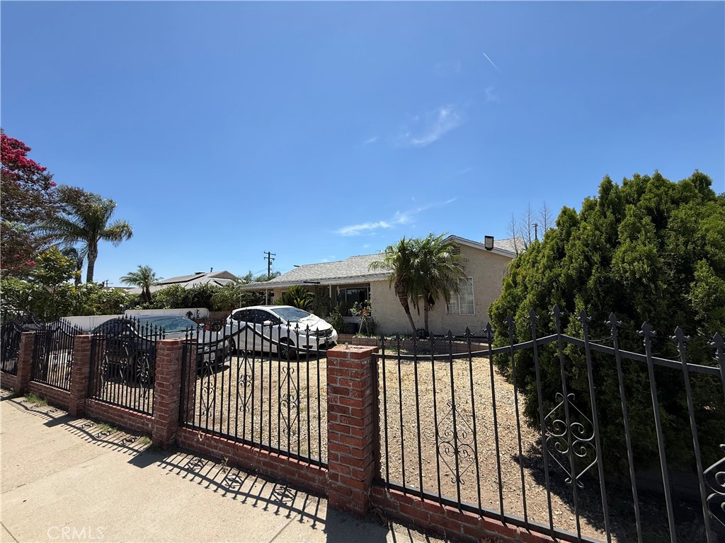7720 Alder Avenue Property Photo 2
