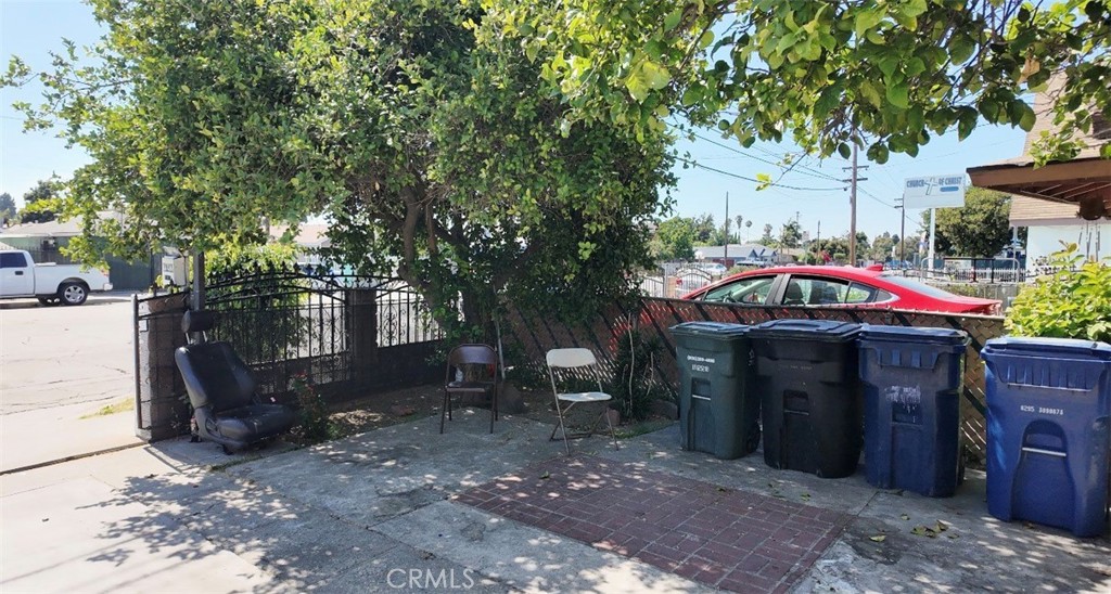 13214 S Mona Property Photo 2
