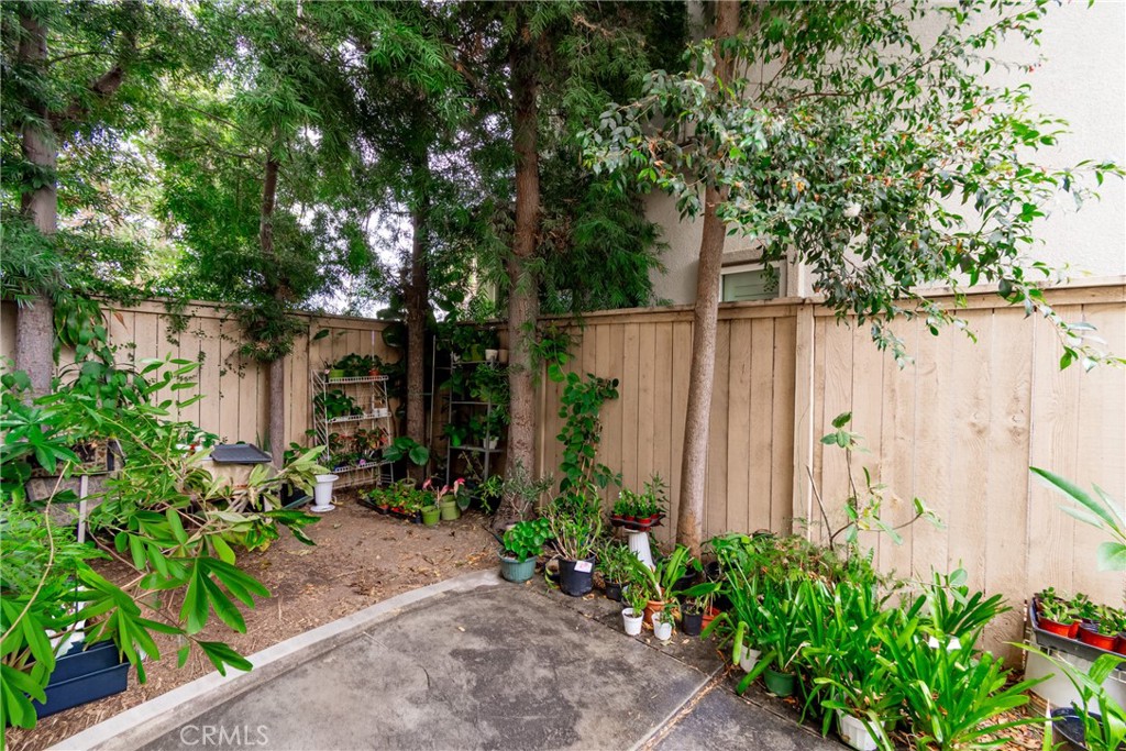 8306 Telegraph Property Photo 23