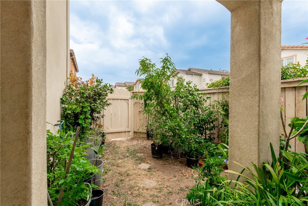 8306 Telegraph Property Photo 25