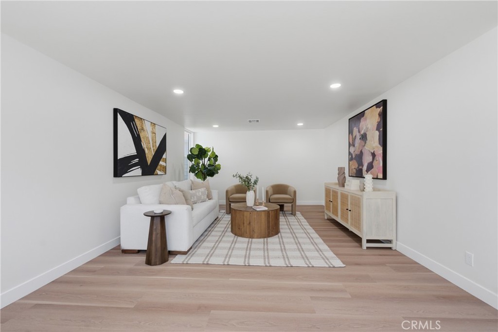 11016 Spinning Property Photo 32