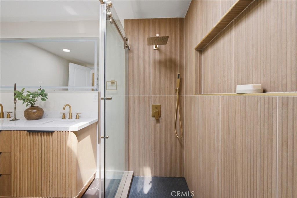 11016 Spinning Property Photo 39
