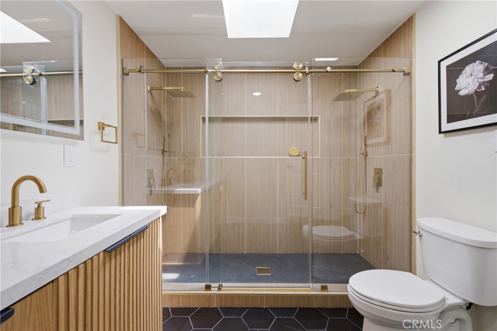 11016 Spinning Property Photo 44