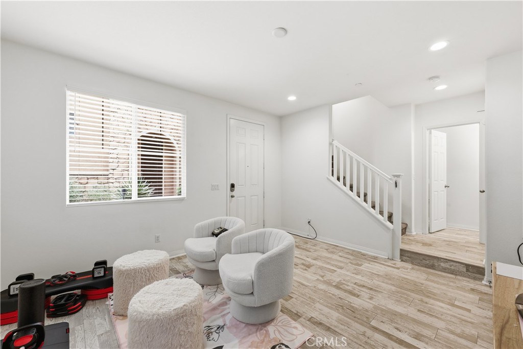 2878 Foxtail Property Photo 5