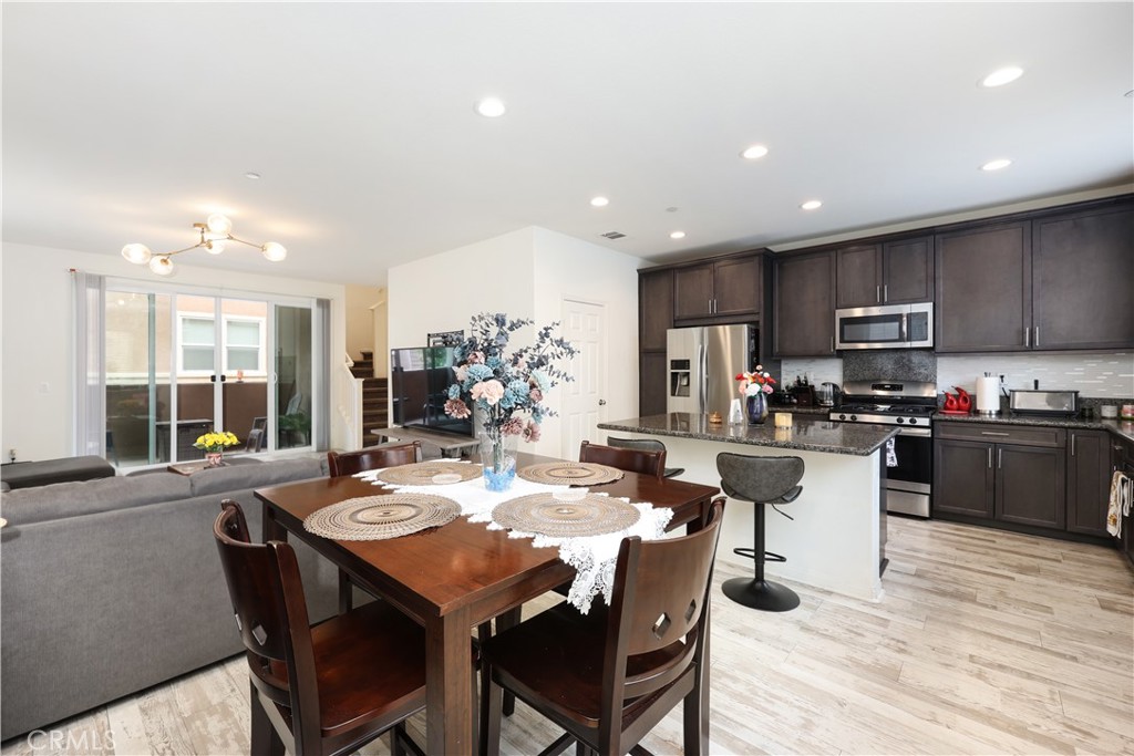 2878 Foxtail Property Photo 8