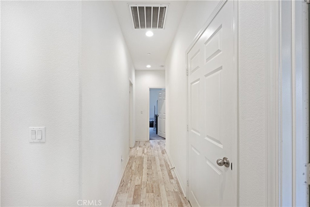 2878 Foxtail Property Photo 24