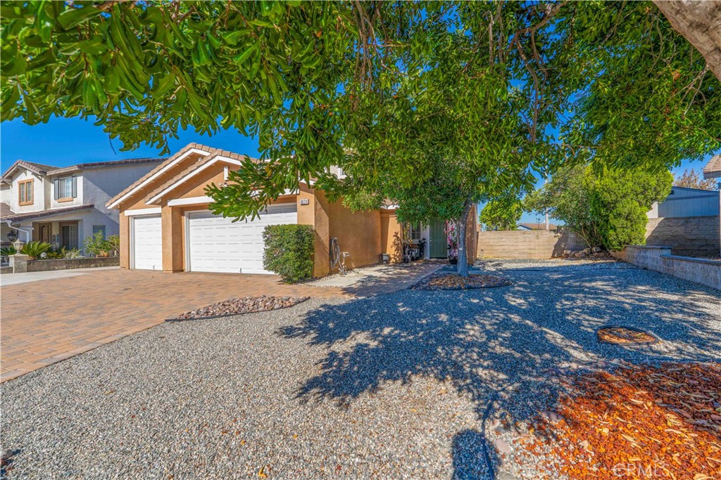 6624 Orly Court Property Photo 3