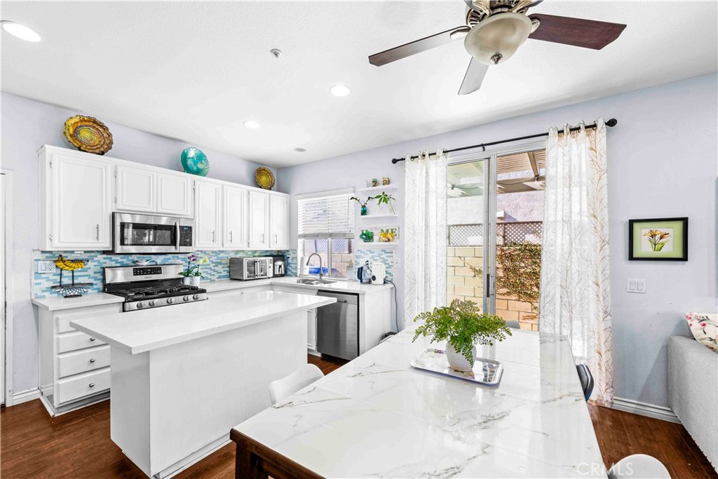 6624 Orly Court Property Photo 10