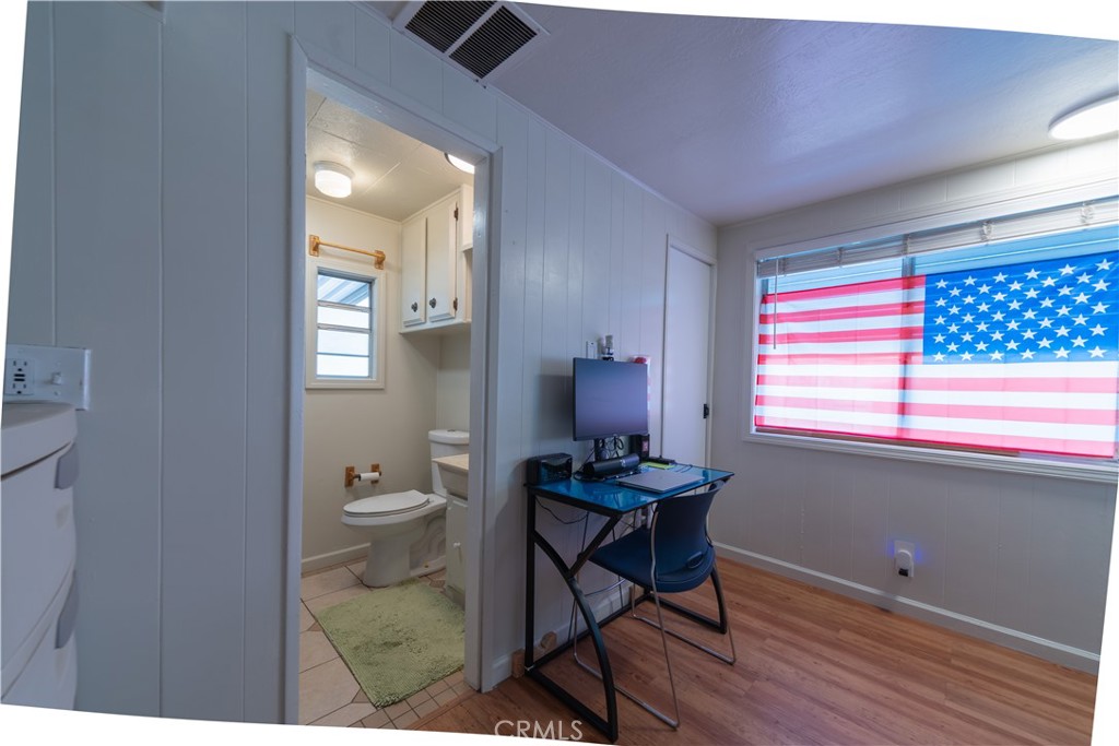 600 East Weddell Drive 8 Property Photo 14