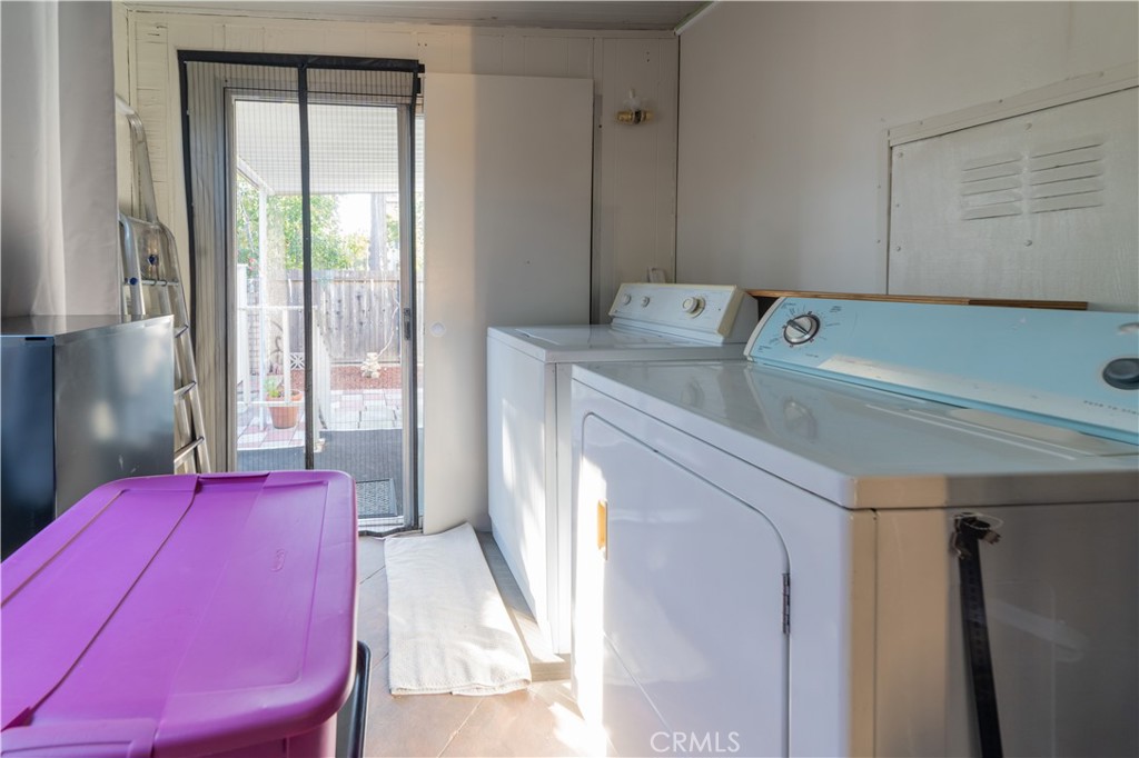 600 East Weddell Drive 8 Property Photo 24
