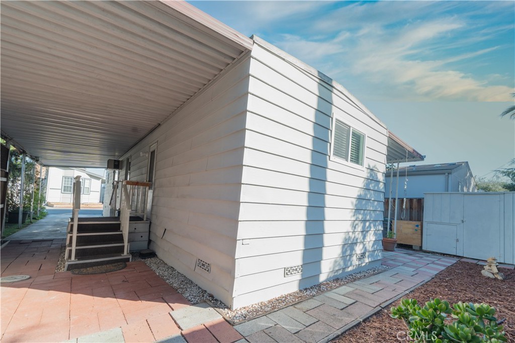 600 East Weddell Drive 8 Property Photo 26