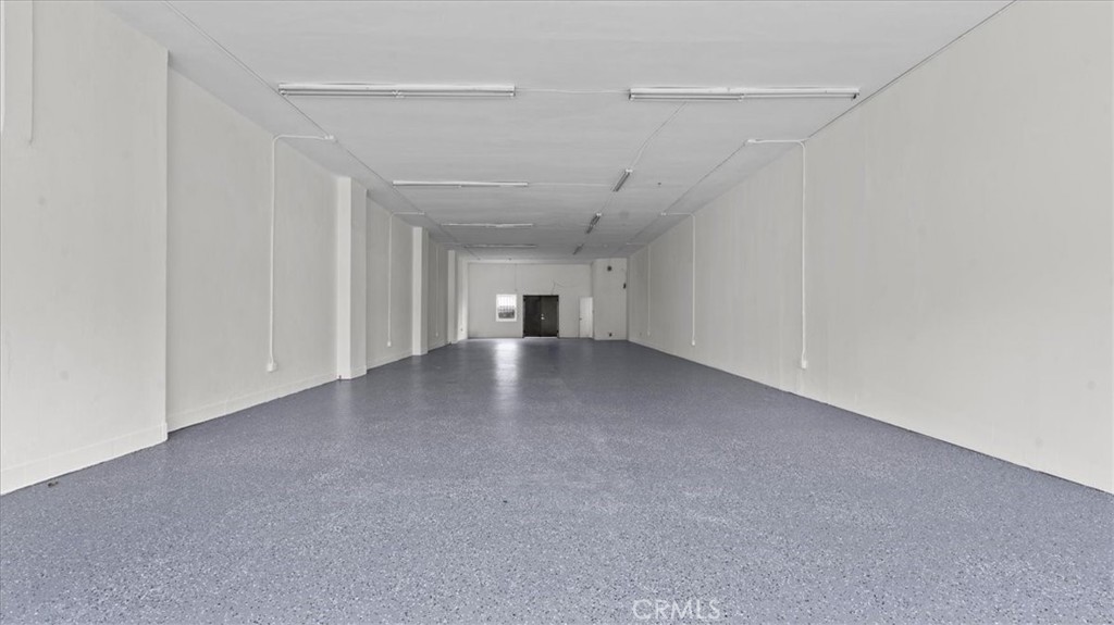 11414 Long Beach Blvd Property Photo 2