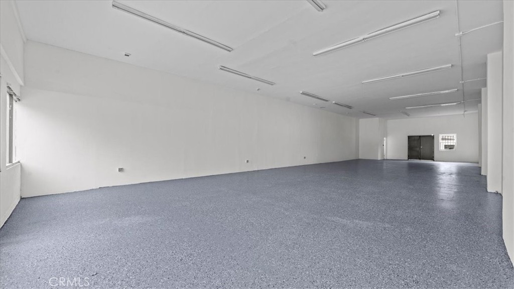 11414 Long Beach Blvd Property Photo 9