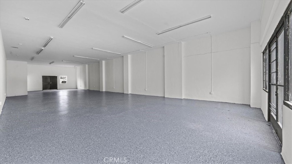 11414 Long Beach Blvd Property Photo 12