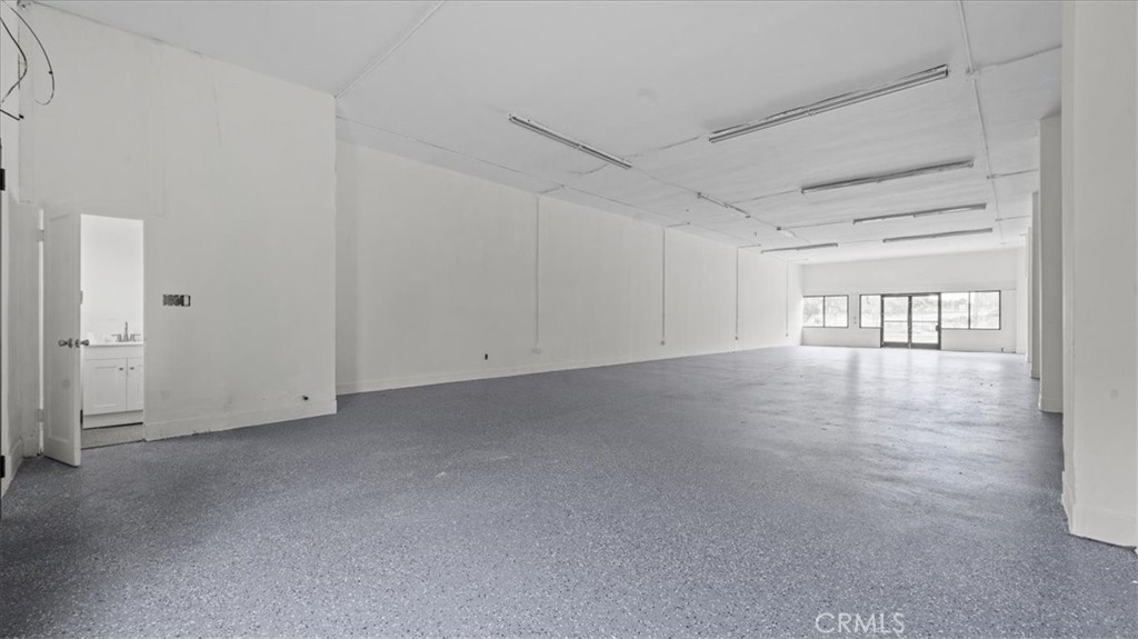 11414 Long Beach Blvd Property Photo 18