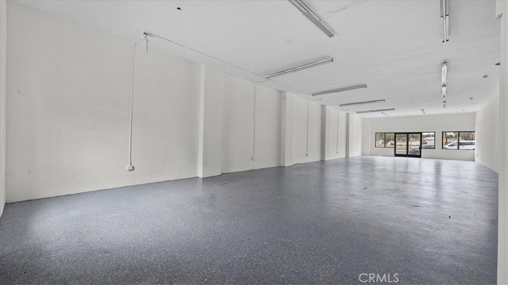 11414 Long Beach Blvd Property Photo 23