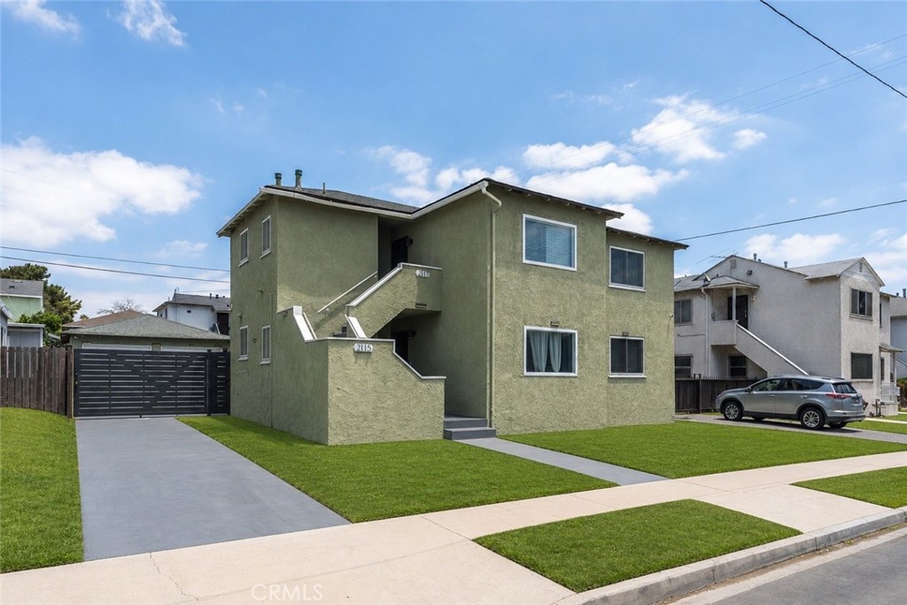 2115 W 103rd Place Property Photo