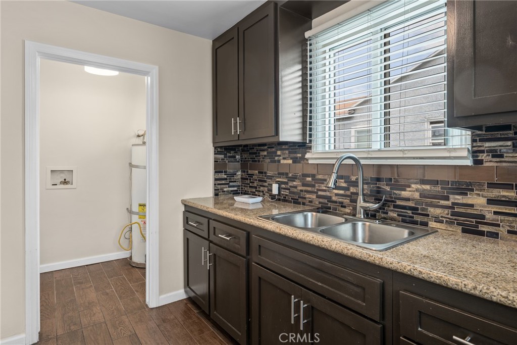 2115 W 103rd Place Property Photo 17