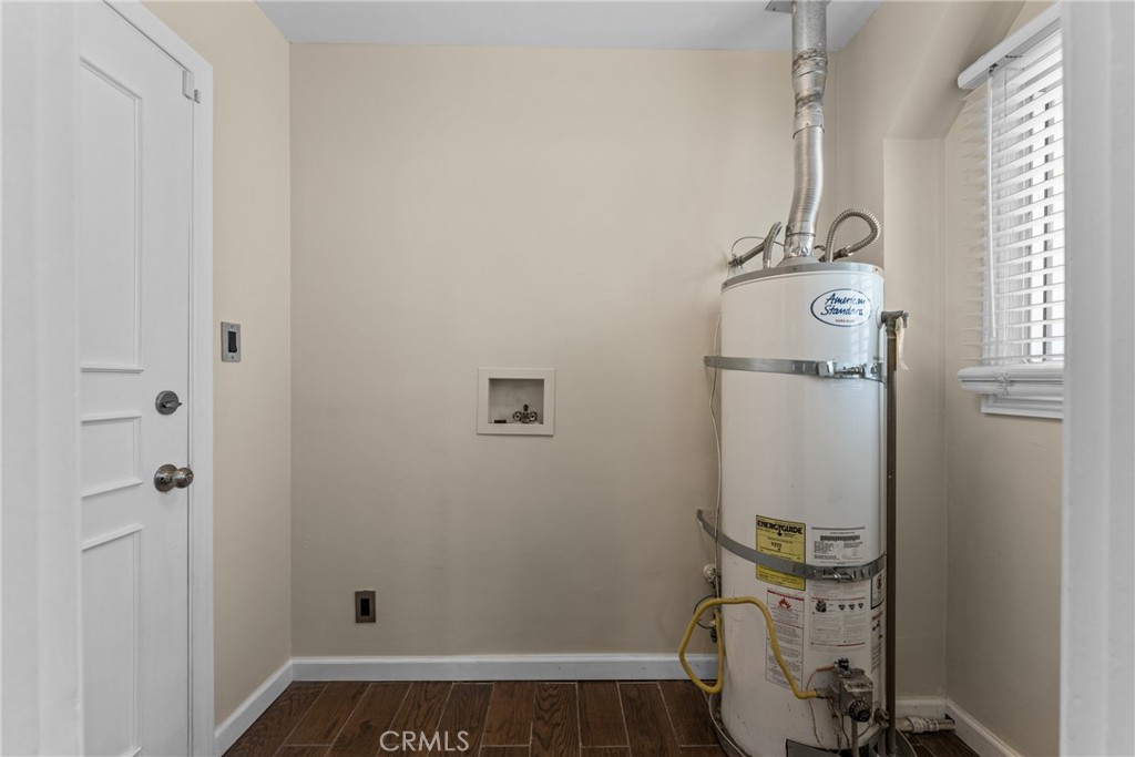 2115 W 103rd Place Property Photo 18