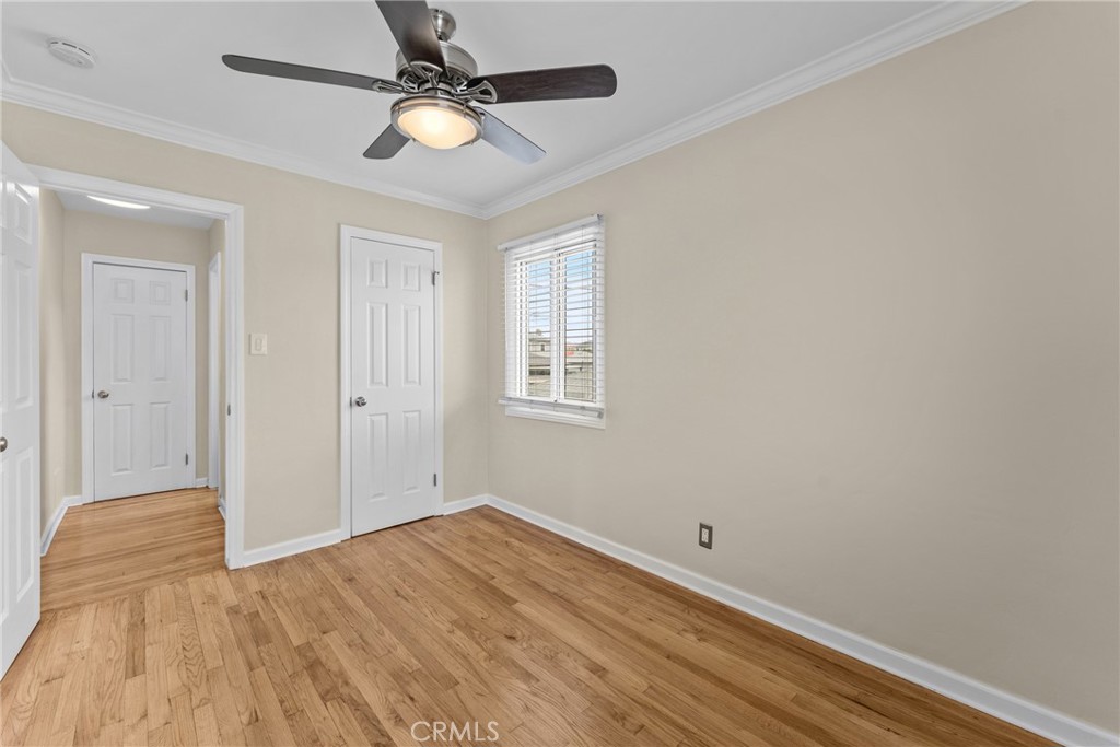 2115 W 103rd Place Property Photo 24