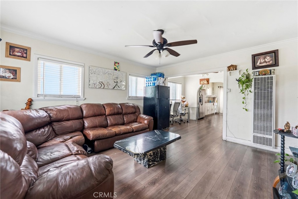 622 Eastmont Property Photo 37