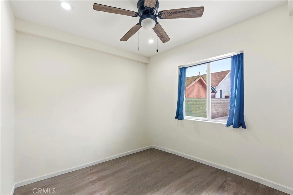 622 Eastmont Property Photo 41