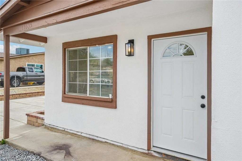 15535 Fresno Property Photo 9