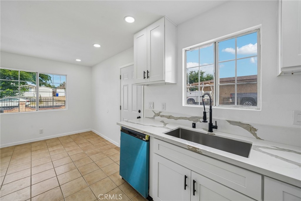 15535 Fresno Property Photo 17