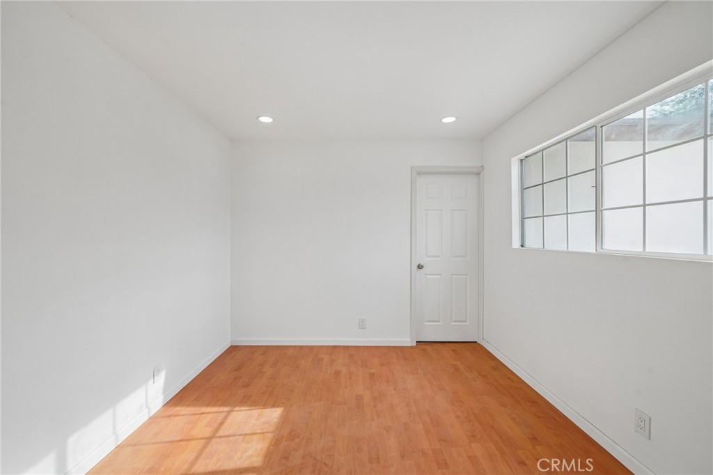 15535 Fresno Property Photo 20