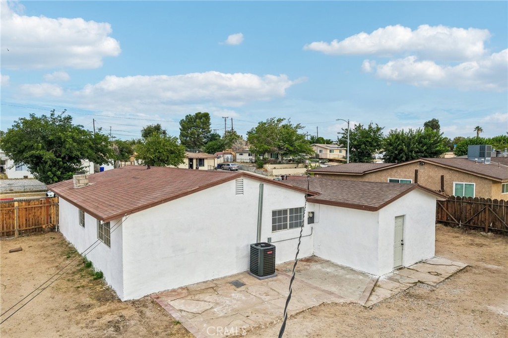 15535 Fresno Property Photo 36