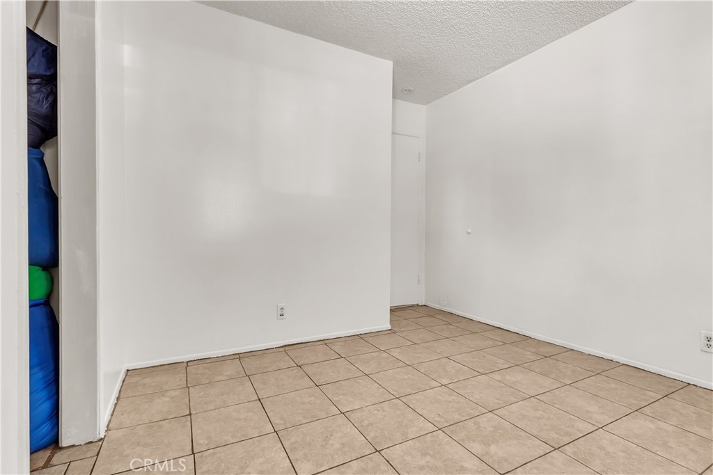 13618 Las Vecinas Dr Property Photo 16