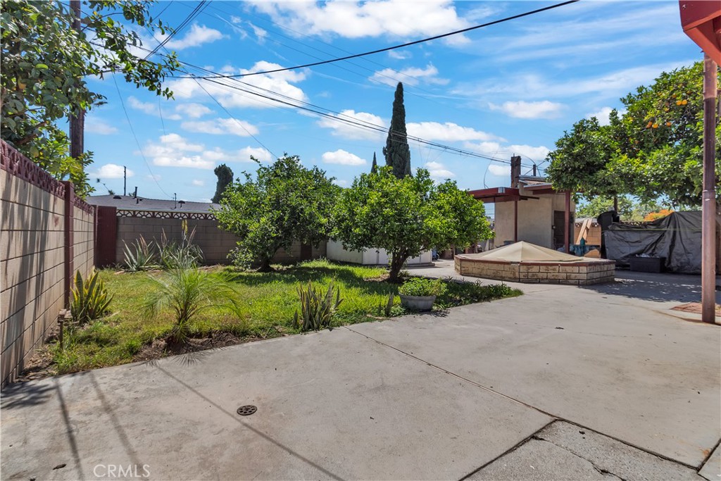 13618 Las Vecinas Dr Property Photo 26