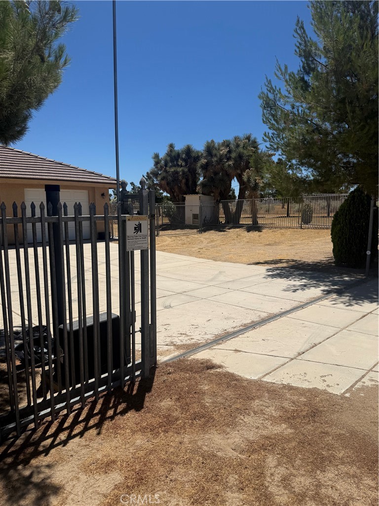9379 Middleton Road Property Photo 23