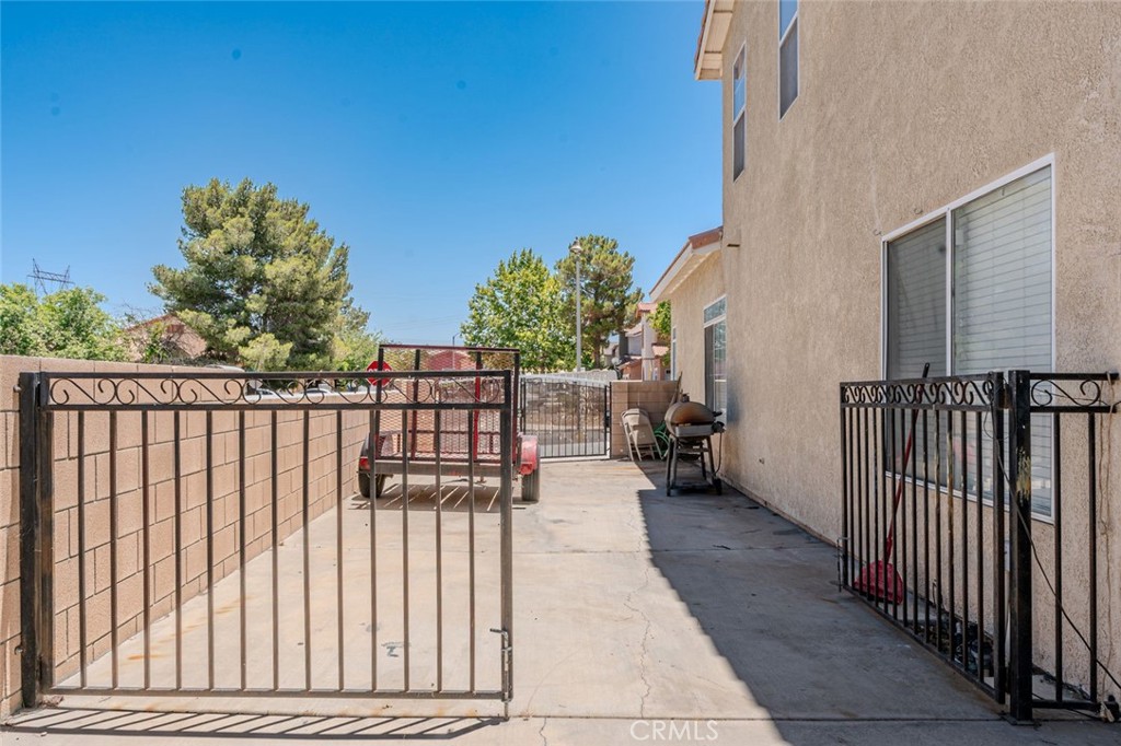 12550 Eaton Lane Property Photo 38