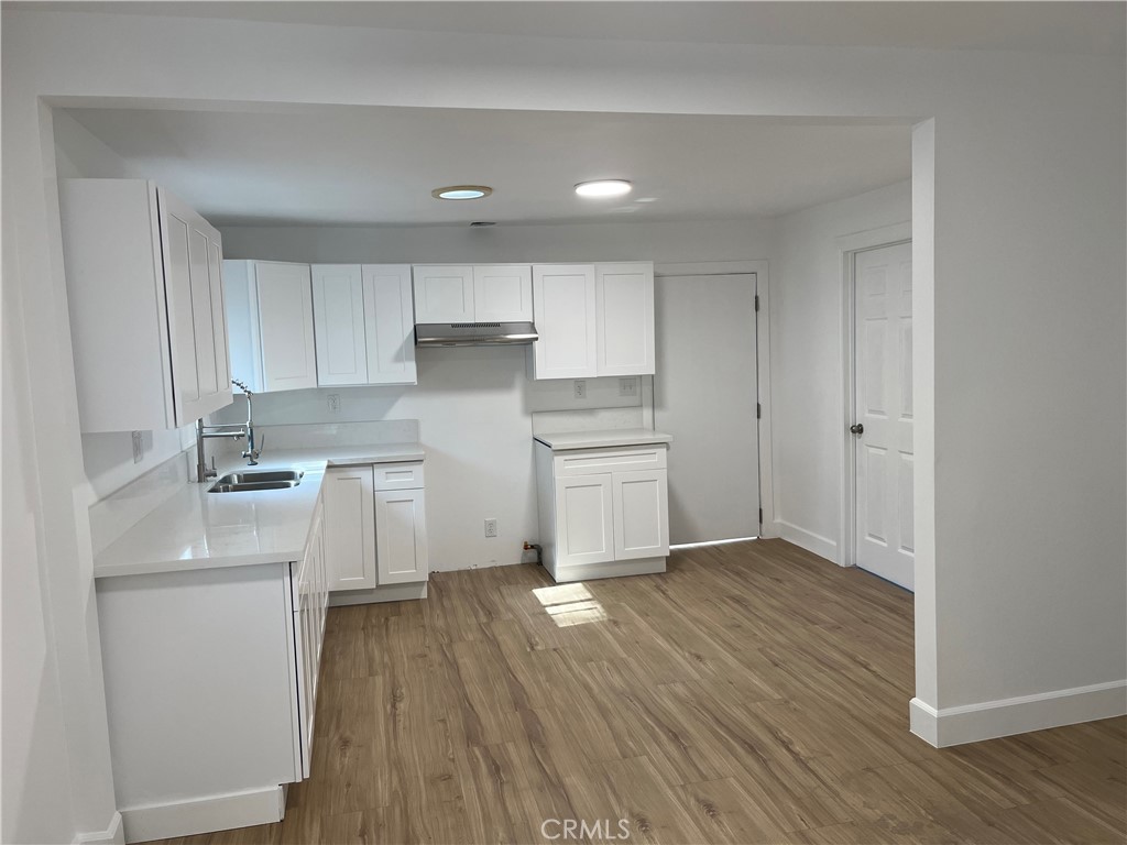 3716 Flora Avenue Property Photo 8