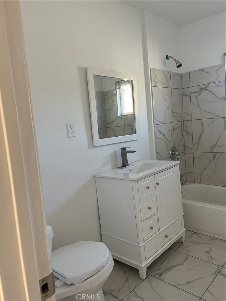 3716 Flora Avenue Property Photo 11