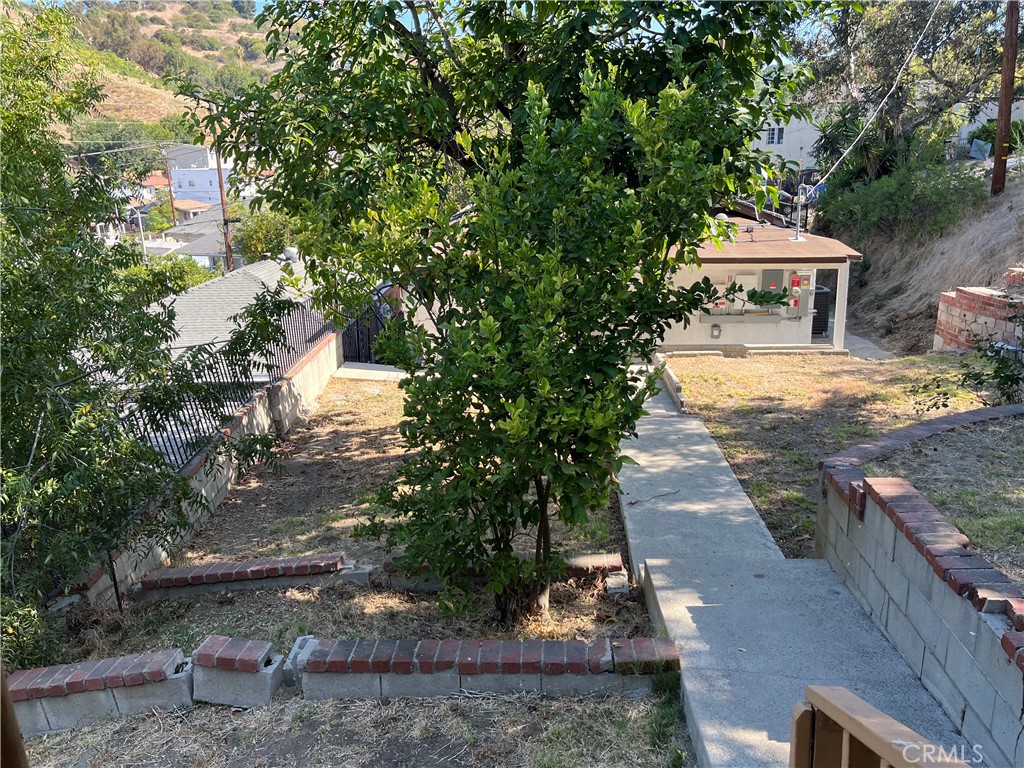 3716 Flora Avenue Property Photo 15
