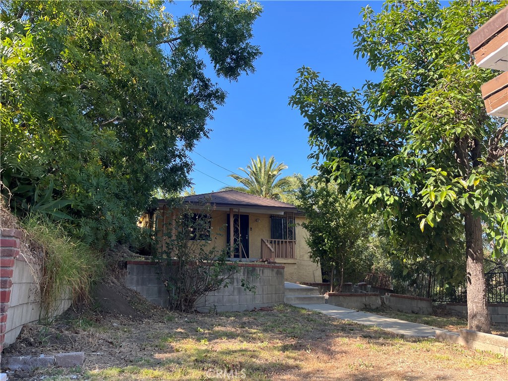 3716 Flora Avenue Property Photo 17